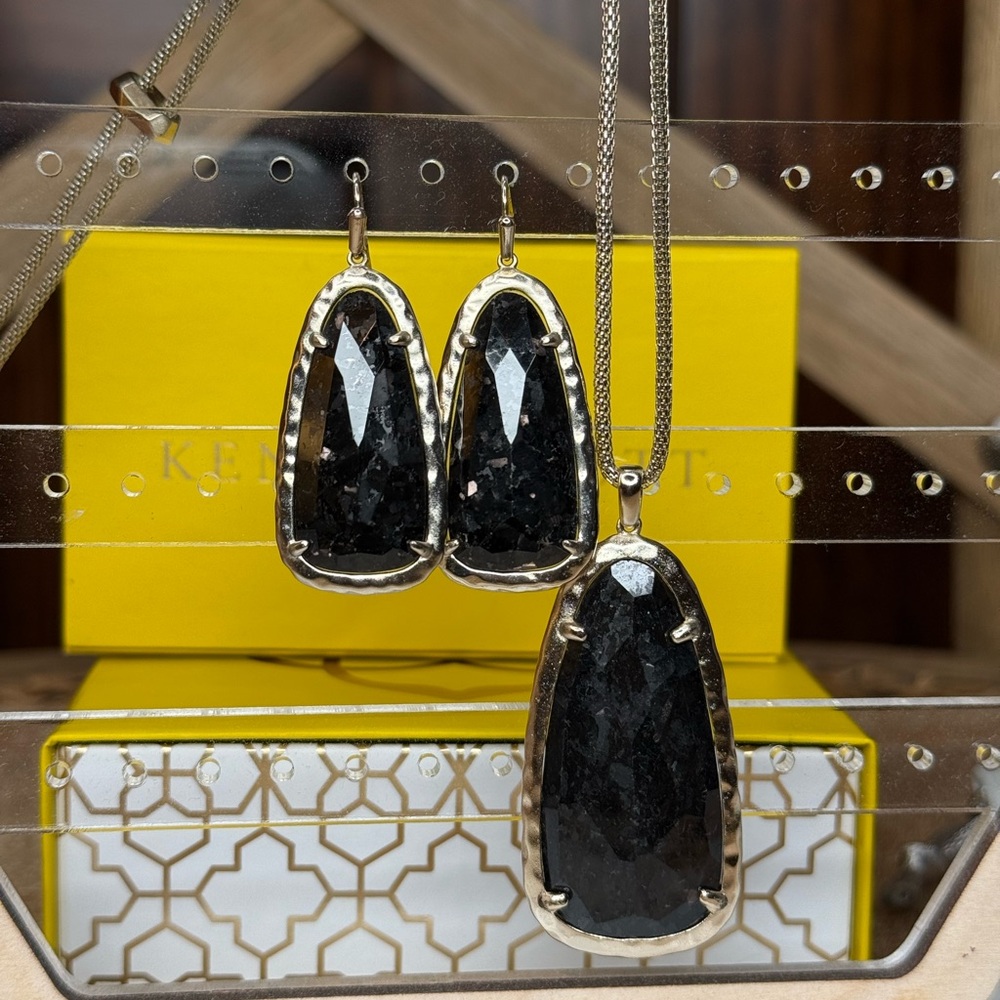Kendra Scott Black Stone Pendant Necklace and Earring Set
